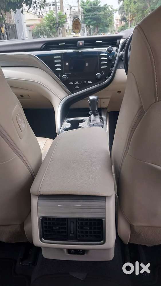 Toyota Camry [2019-ongoing] 2.5 Hybrid, 2019, Petrol