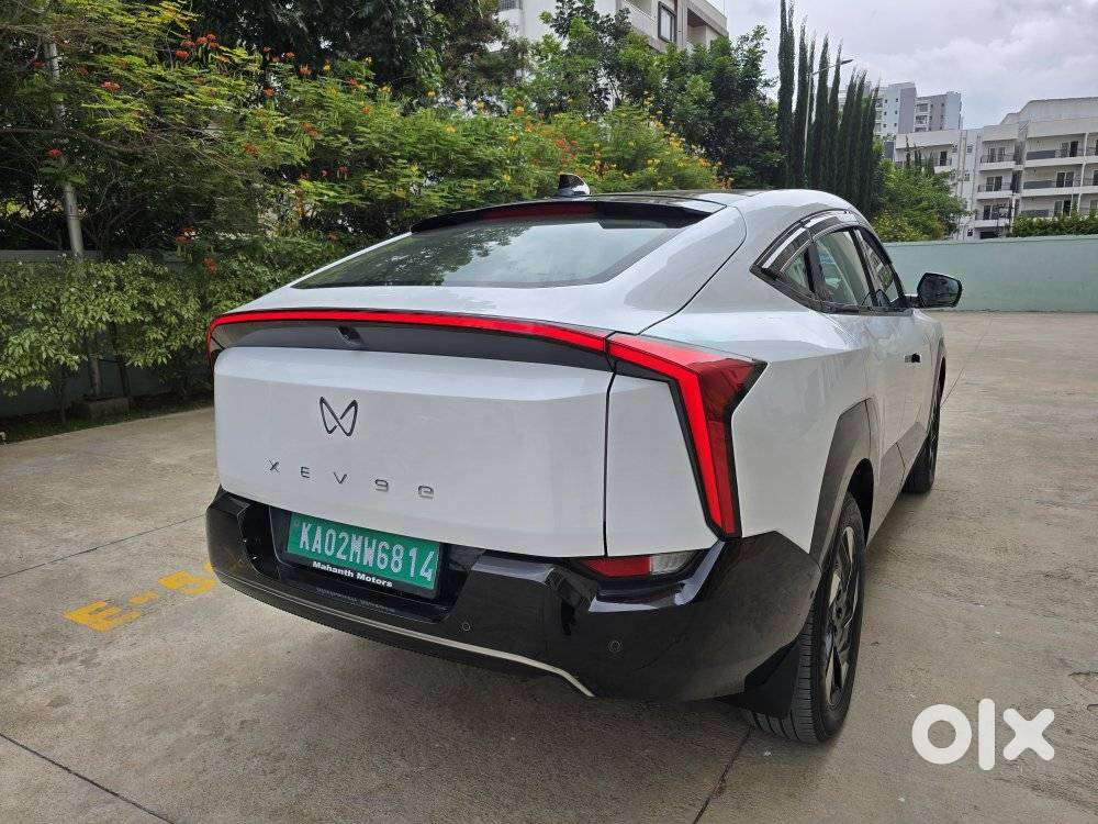 Mahindra Xev 9e Pack Three (top Model), 2025, Electric