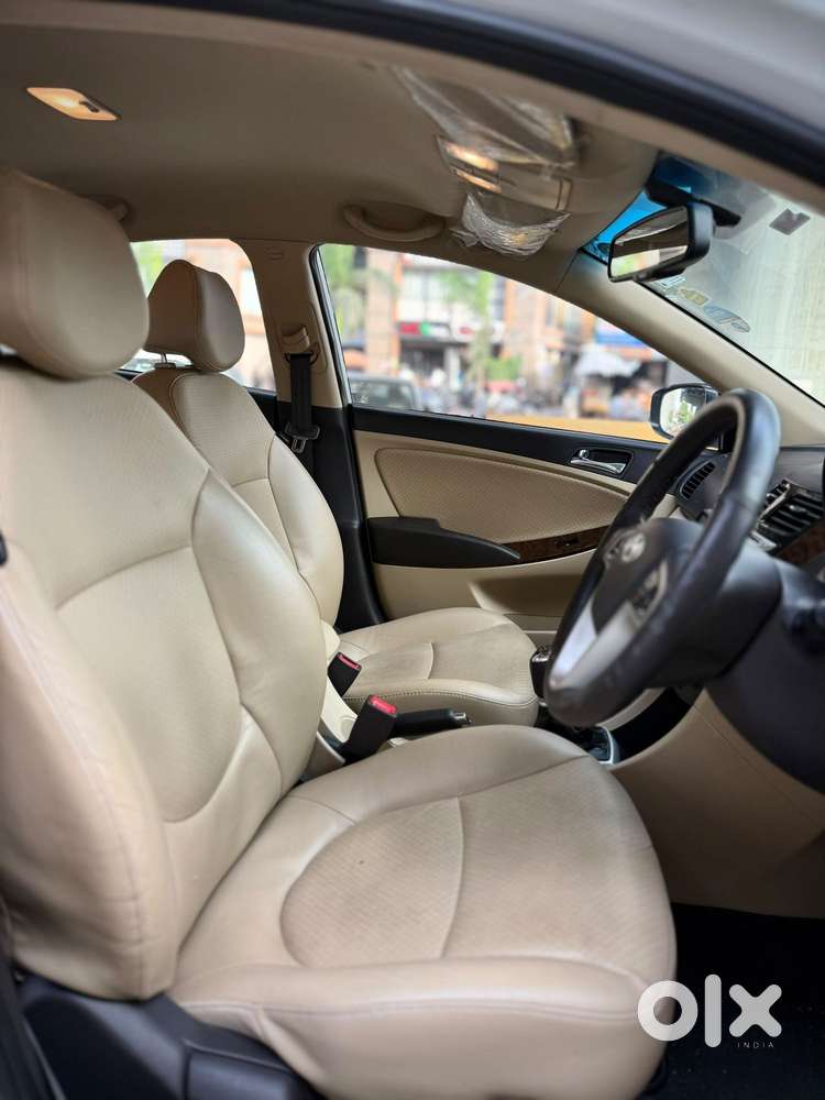 Hyundai Verna Fluidic 1.6 Crdi Sx Opt, 2012, Diesel
