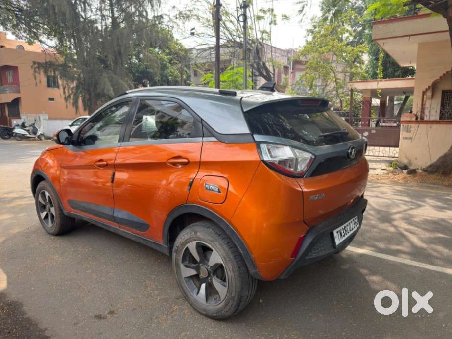 Tata Nexon 1.2 Revotron Xza Plus, 2018, Petrol