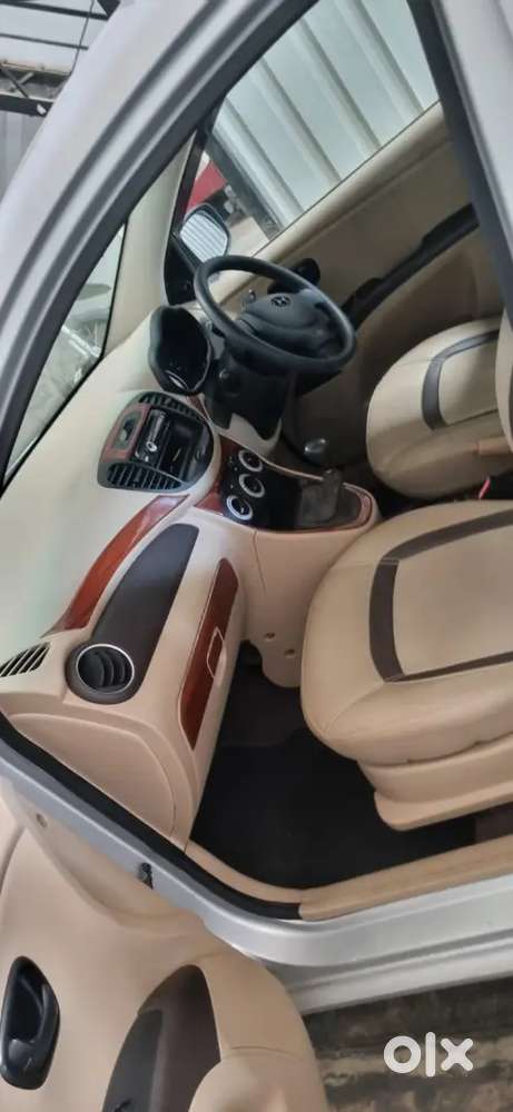 Hyundai I10 2009 Petrol 35000 Km Driven - Doctors Vehicle