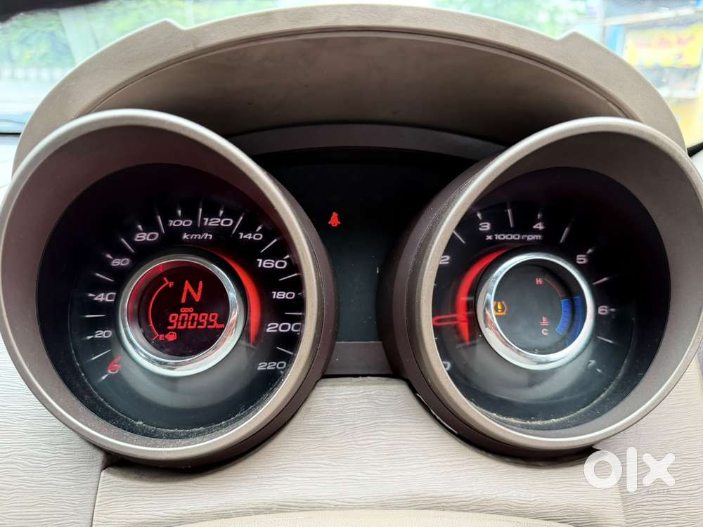 Mahindra Xuv500 W8 2wd, 2013, Diesel