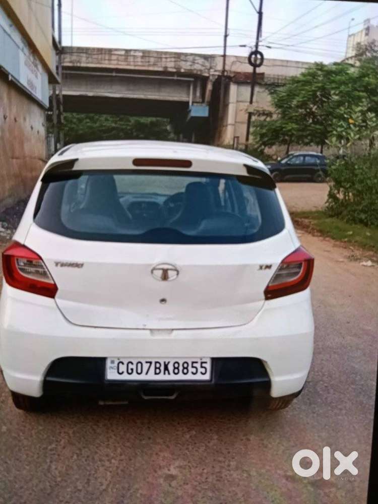Tata Tiago 1.05 Revotorq Xe, 2018, Petrol