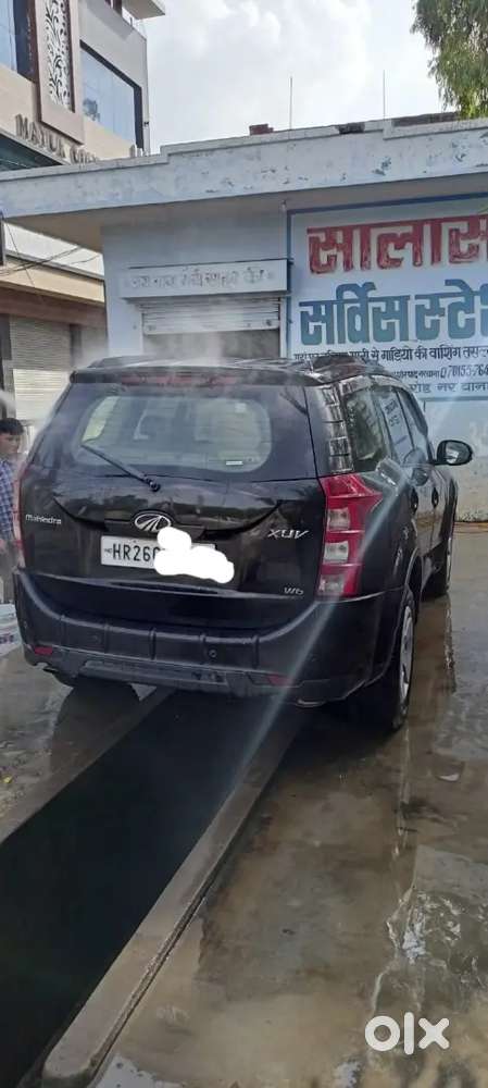 Mahindra Xuv500 2014 Diesel 80400 Km Driven