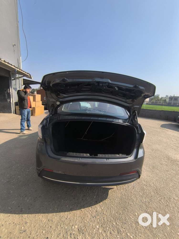 Tata Tigor 1.2 Revotron Xz Plus, 2022, Petrol