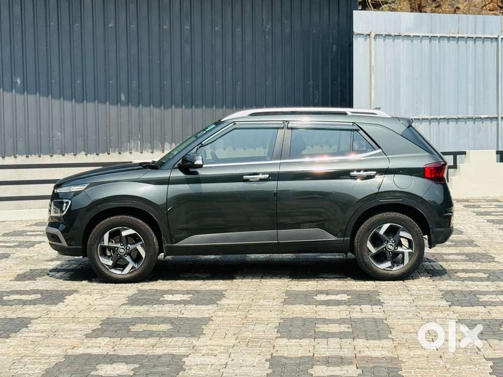 Hyundai Venue 1.0 Sx Plus Turbo Dct Dual Tone, 2019, Petrol