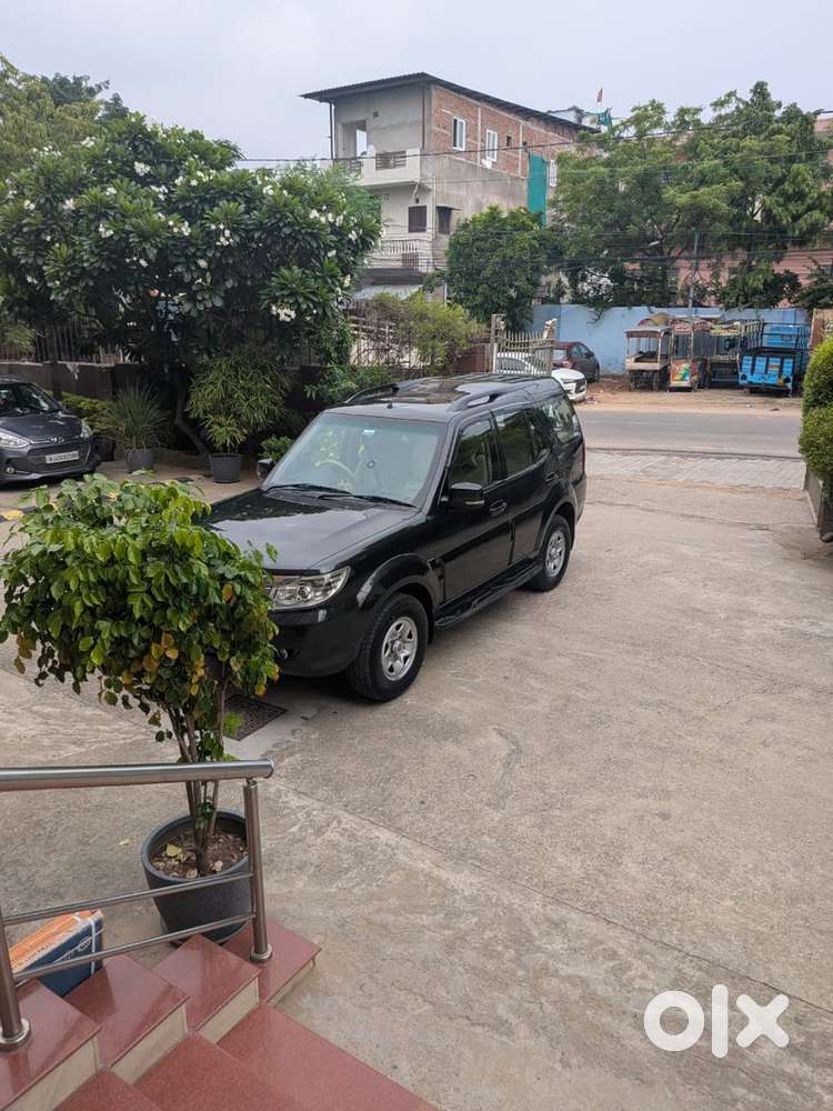 Tata Safari Storme Diesel 33786 Km Driven