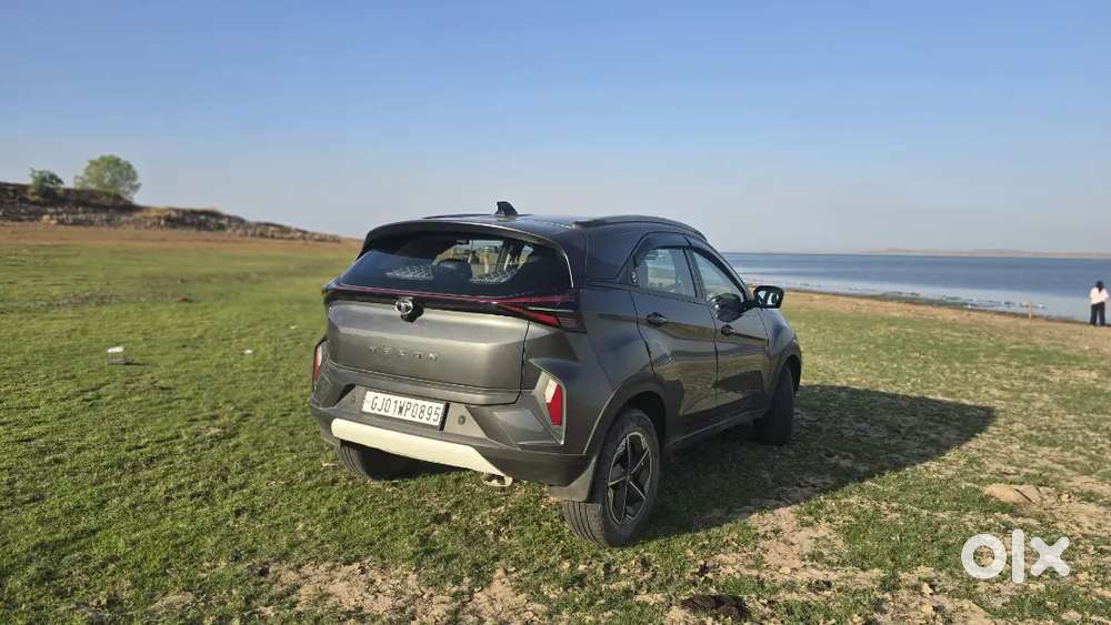 Showroom Condition Tata Nexon Creative Plus S