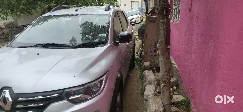 Renault Triber 2023 Petrol Amt Dual Tone
