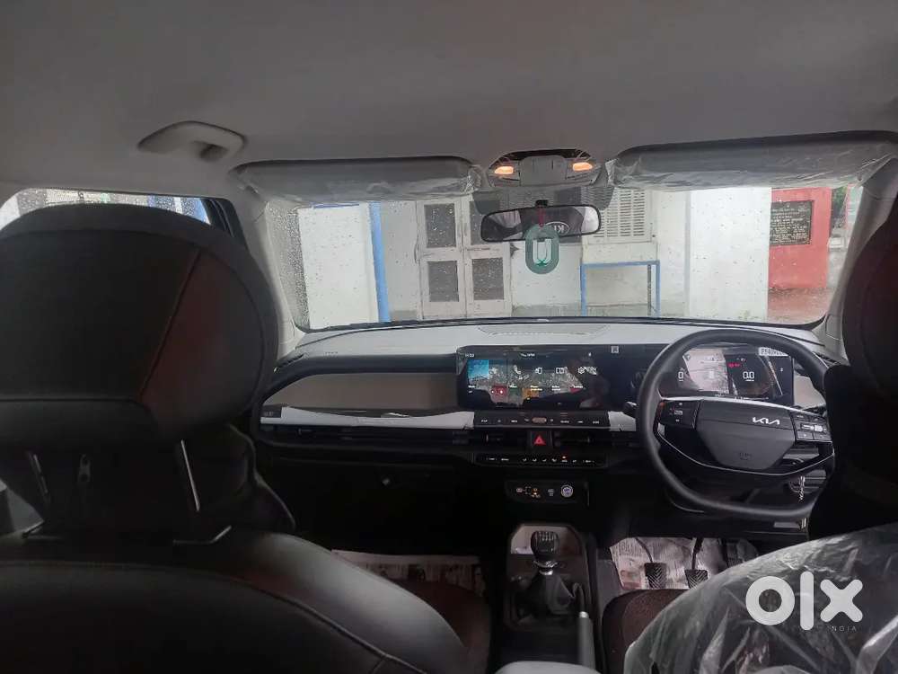 Kia Syros 2025 Petrol 9700 Km Driven