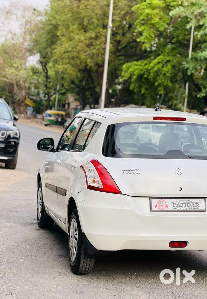 Maruti Suzuki Swift 1.2 Vxi (o), 2014, Petrol