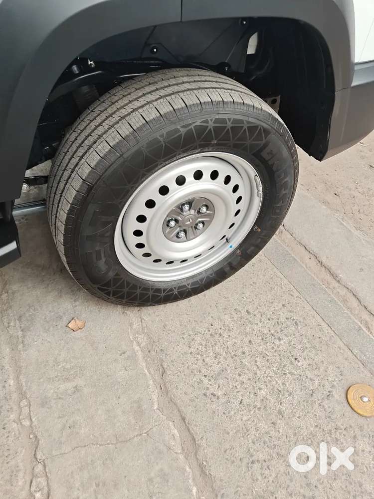 Mahindra Thar Roxx 2026 Wheels