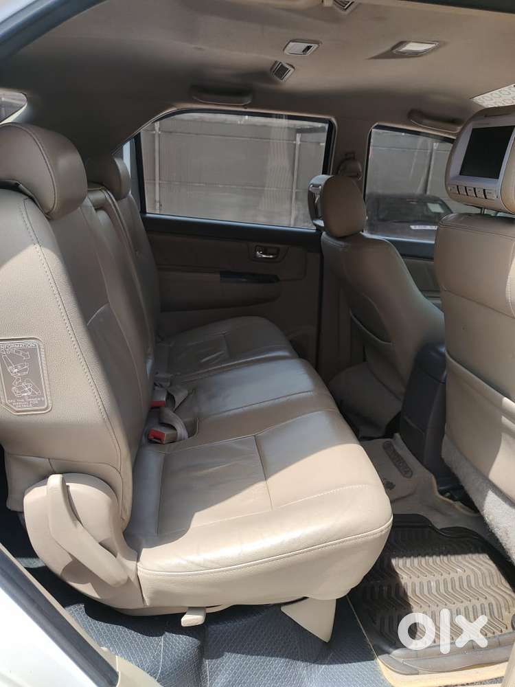 Toyota Fortuner, 2012, Diesel