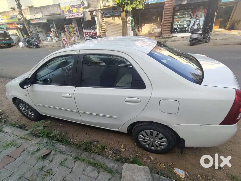 Toyota Etios 2011 Petrol Well Maintained