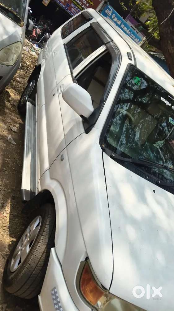 Chevrolet Tavera Neo 2013