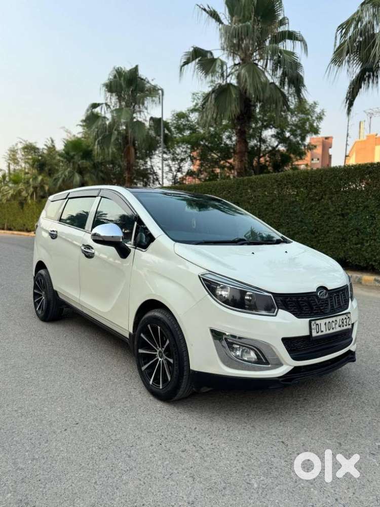 Mahindra Marazzo M6, 2021, Diesel