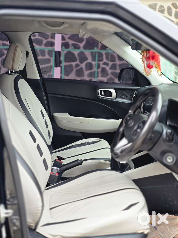 Hyundai Venue 1.2 S Plus, 2022, Petrol