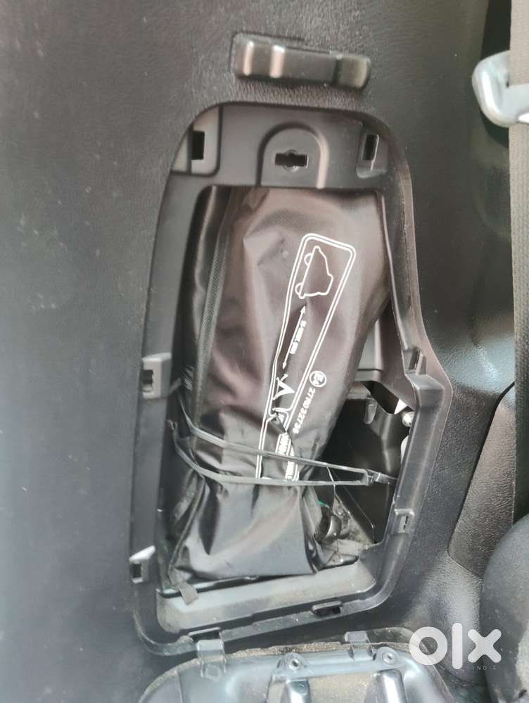 Toyota Innova Crysta [2020-ongoing] 2.4 Gx 8 Str, 2020, Diesel