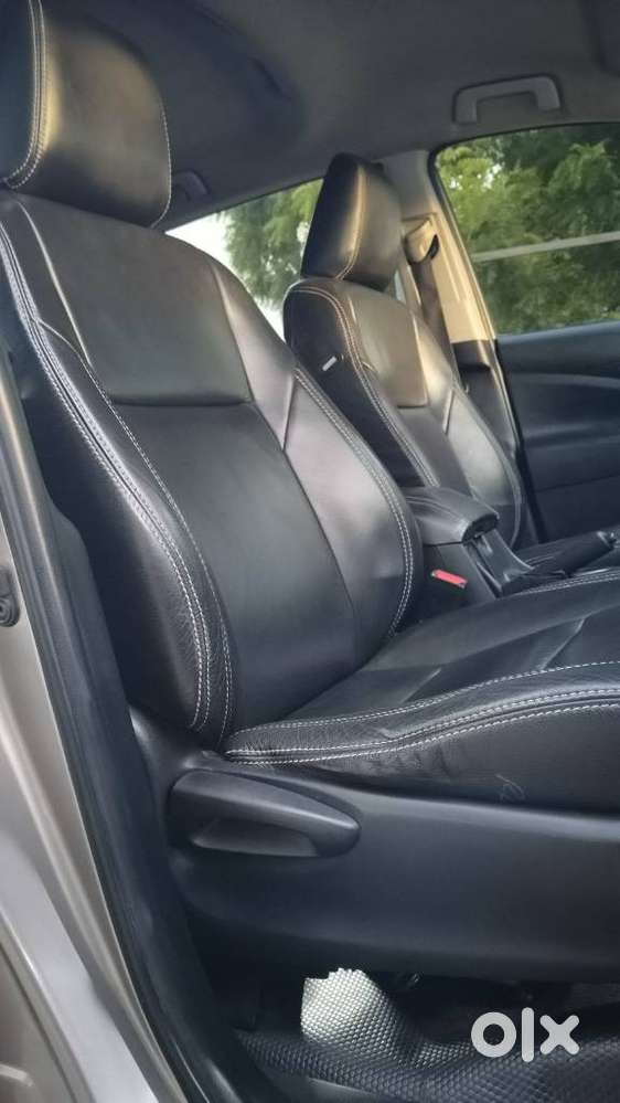 Toyota Innova Crysta 2.8 Gx At, 2017, Diesel
