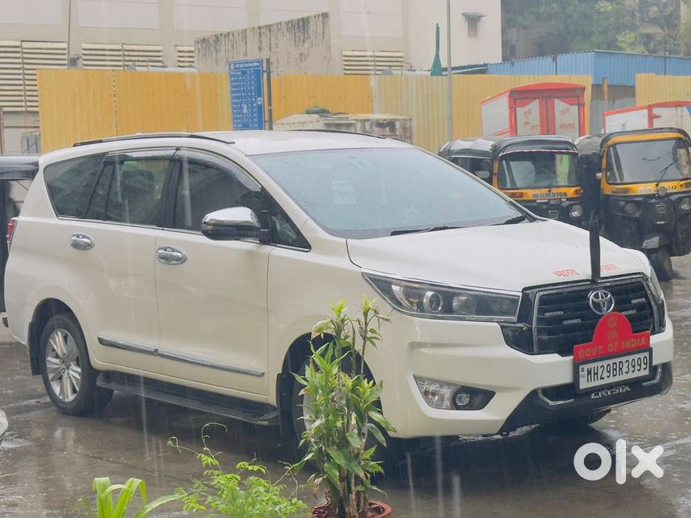 2020 Toyota Innova Crysta