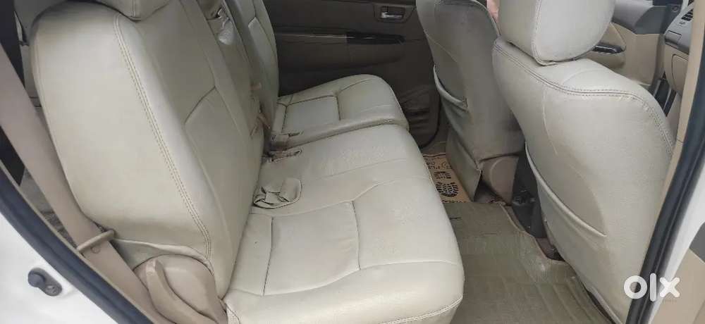 Toyota Fortuner Diesel 2013 Variant