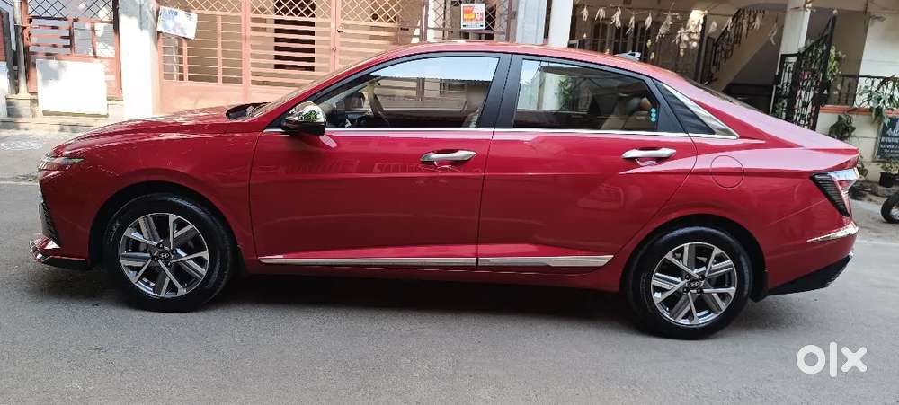 Hyundai New Verna 2023, Fiery Red, Just 10924 Km Driven.