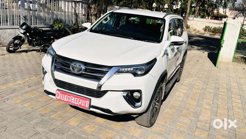 Toyota Fortuner 3.0 4x2 Automatic, 2017, Diesel