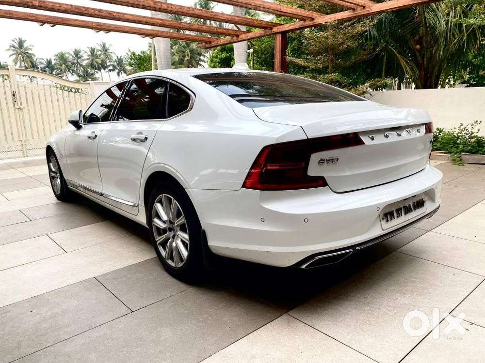 Volvo S90 D4 Momentum, 2018, Diesel