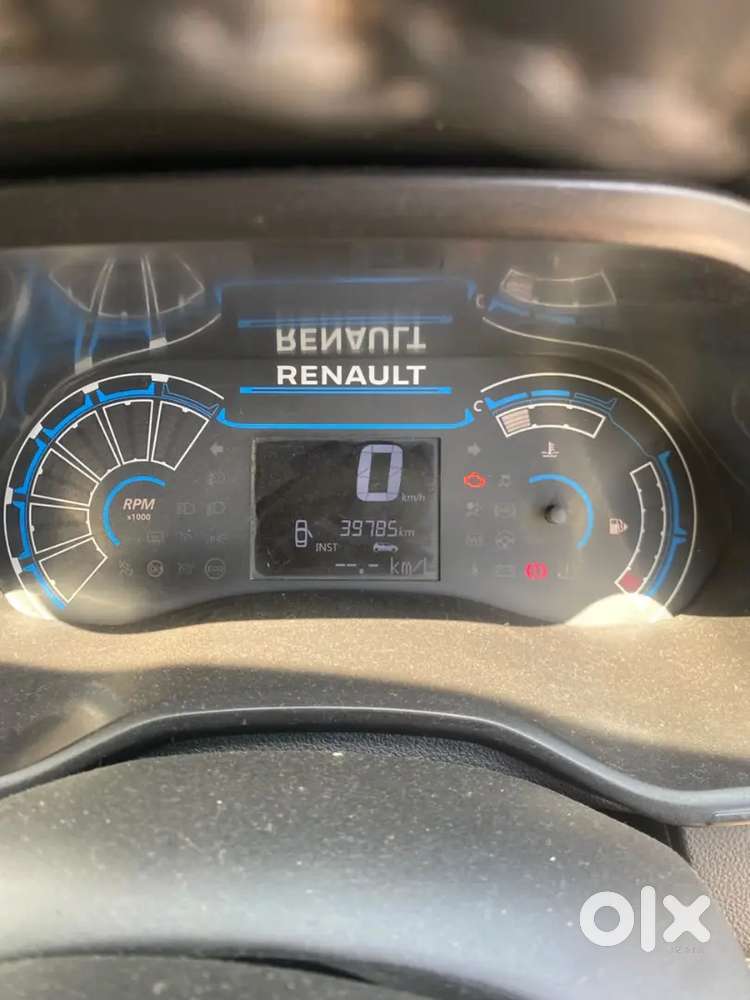 2022 Renault Triber 1.0 Rxt