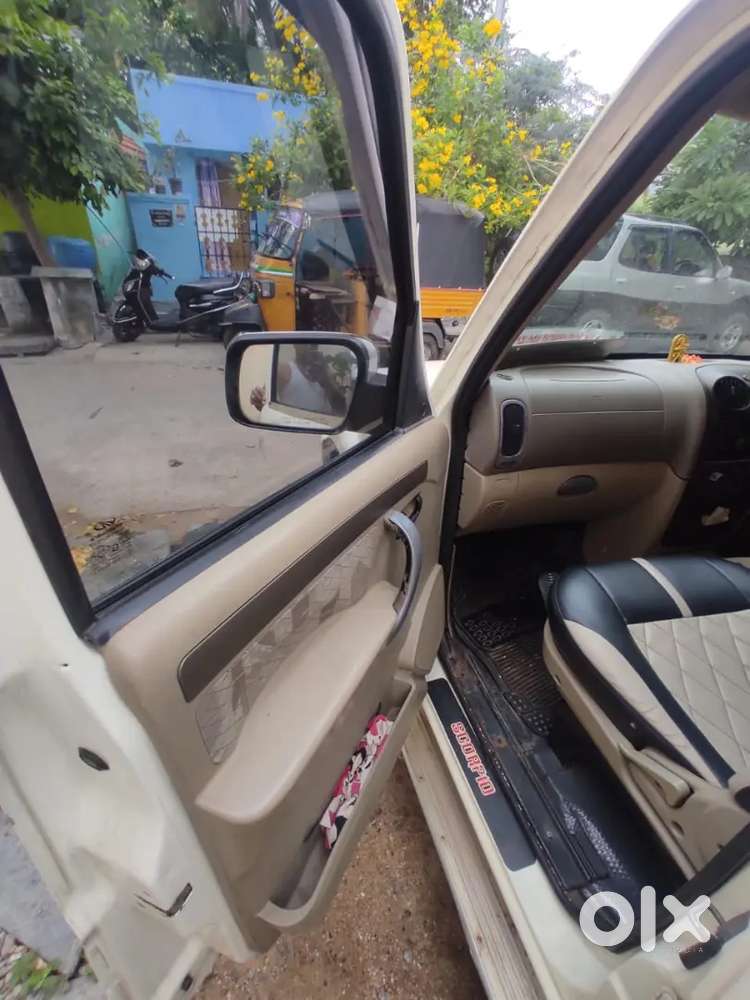 Mahindra Scorpio Vlx 2014