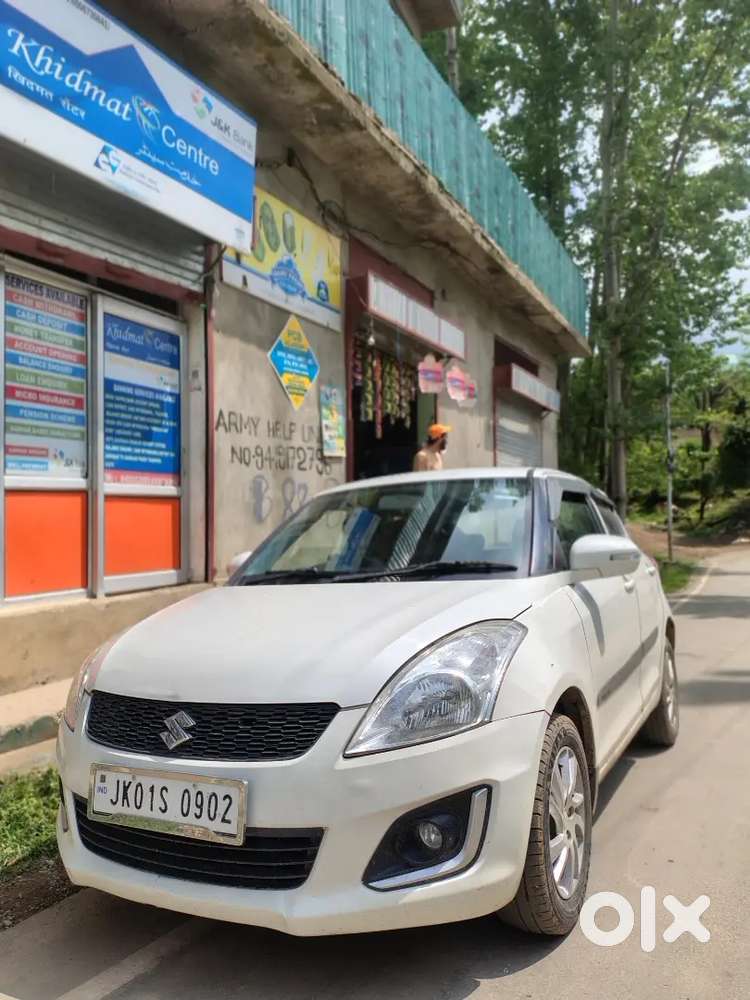 Maruti Suzuki Swift 2012 Petrol Well Maintained .