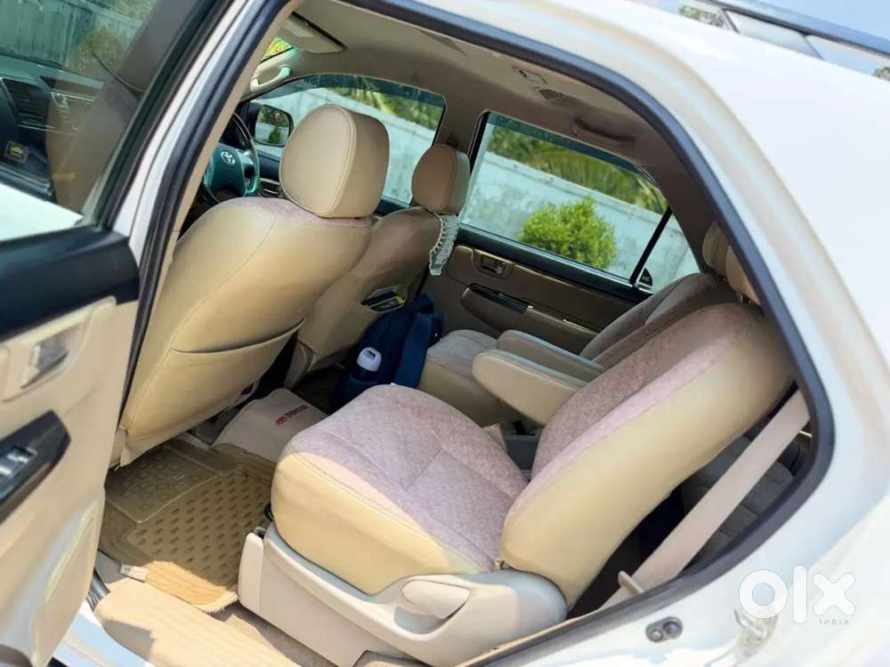 Fortuner 2wd Diesel Automatic Showroom Condition