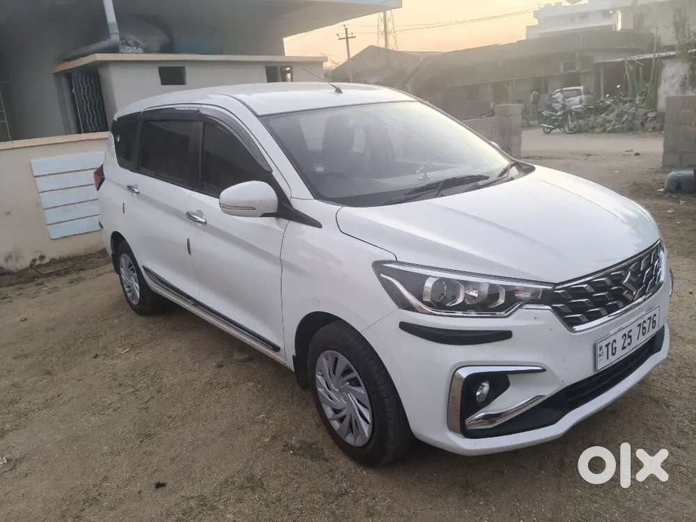 Maruti Suzuki Ertiga 2025 Petrol 7500 Km Driven 6 Air Bags Rear Ac