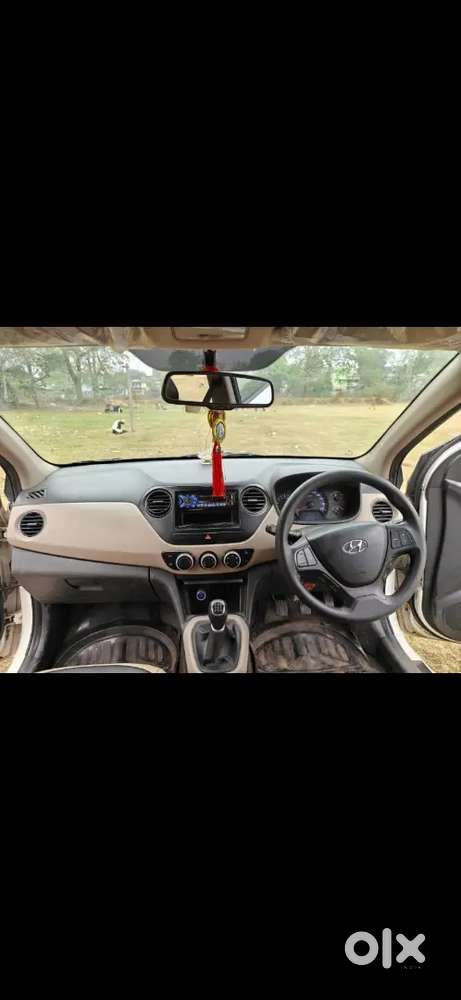 Hyundai Xcent 2017 Petrol 79017 Km Driven