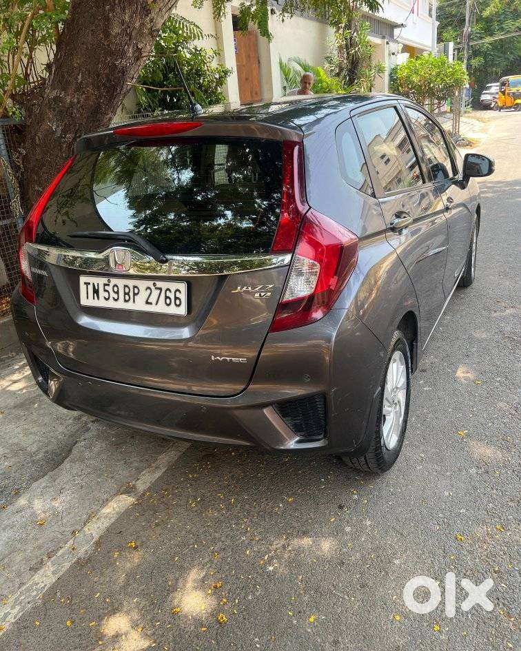 Honda Jazz V Mt Privilege, 2017, Petrol