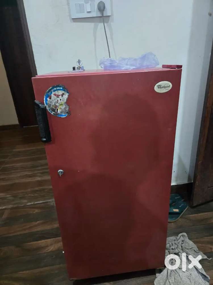 Whirlpool Single Door Fridge - Good Working Condition