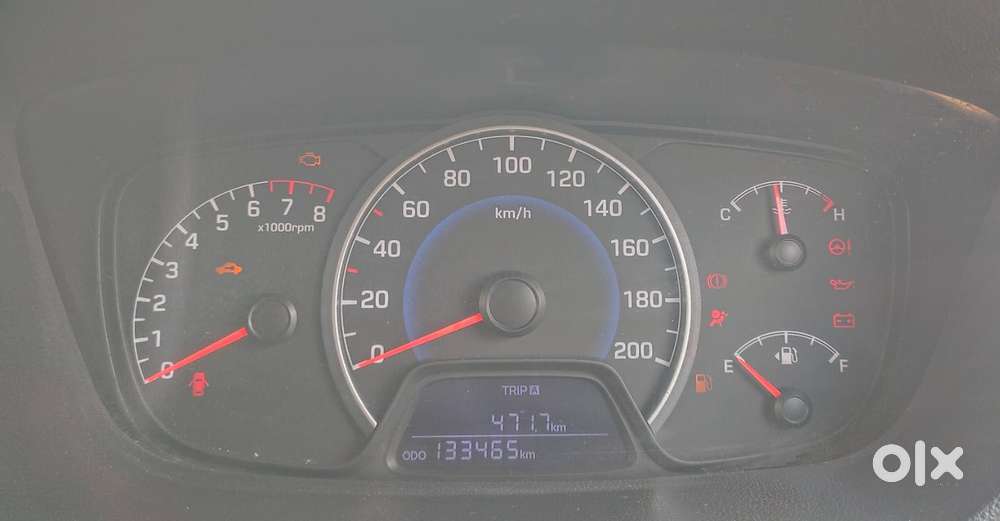 Hyundai Grand I10 Sportz, 2016, Petrol
