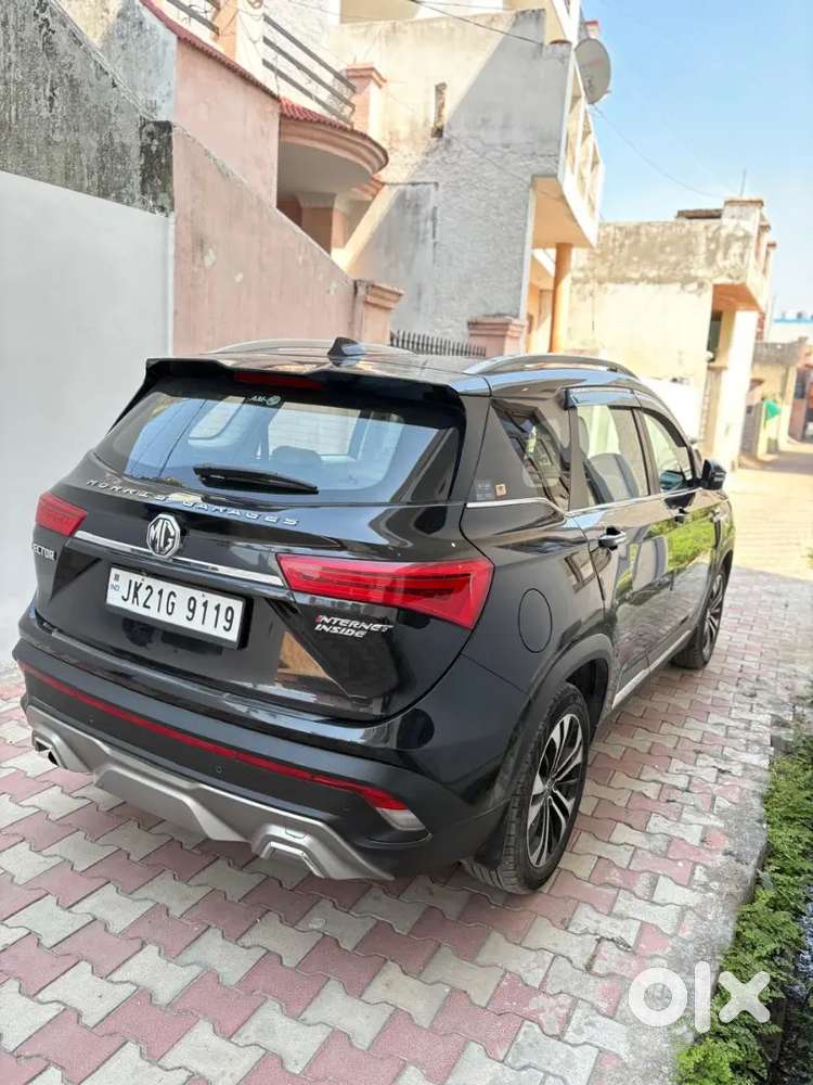 Mg Hector Sharp Top Model 2021 Petrol 1.5 Cvt  New Like Condition