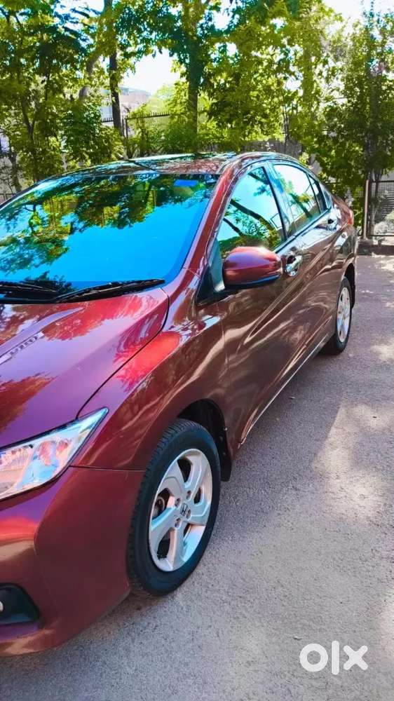 Honda City 1.5 V Petrol 2014