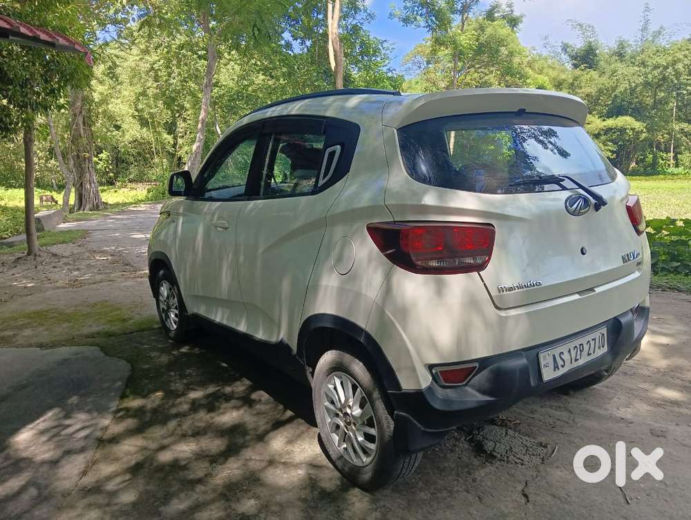 Mahindra Kuv 100 K8 5str, 2016, Petrol