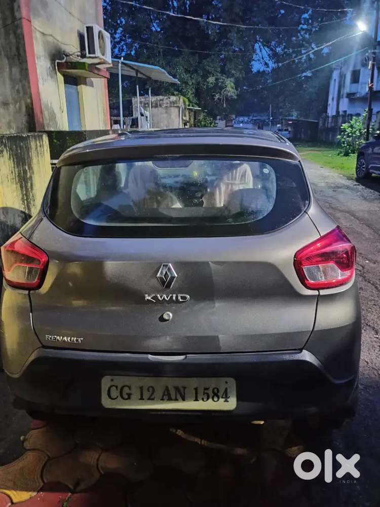 Renault Kwid Rxt (top Model) - Dec 2015 | All 4 Brand New Tyres With 3