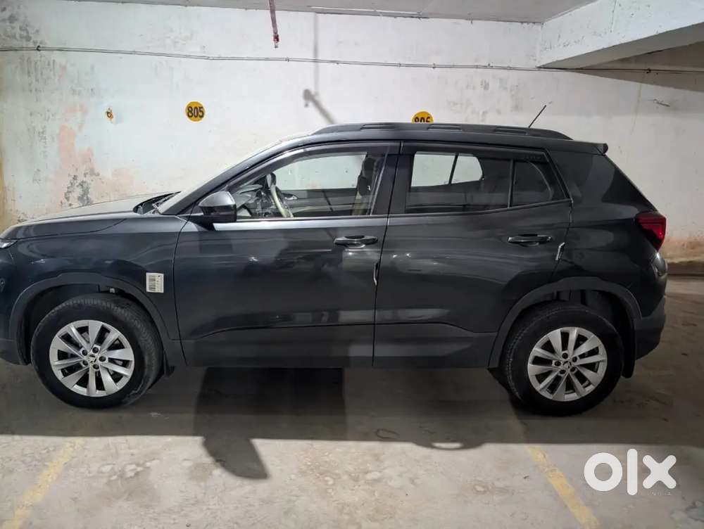 Skoda Kylaq Signature At 2025