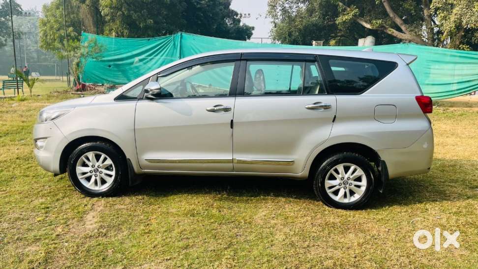 Toyota Innova Crysta 2.4 G Mt 8s, 2018, Diesel