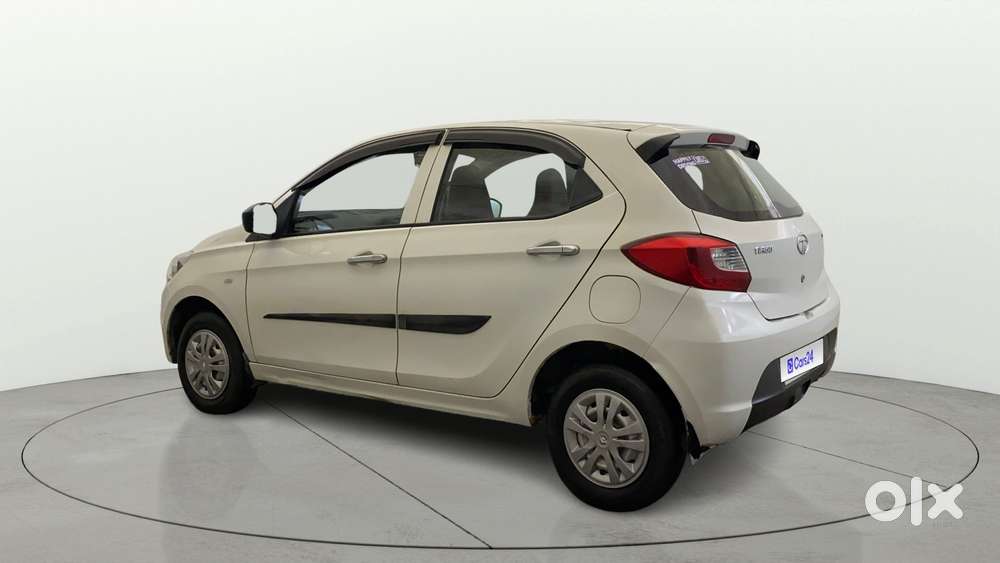 Tata Tiago 1.2 Revotron Xm, 2019, Petrol