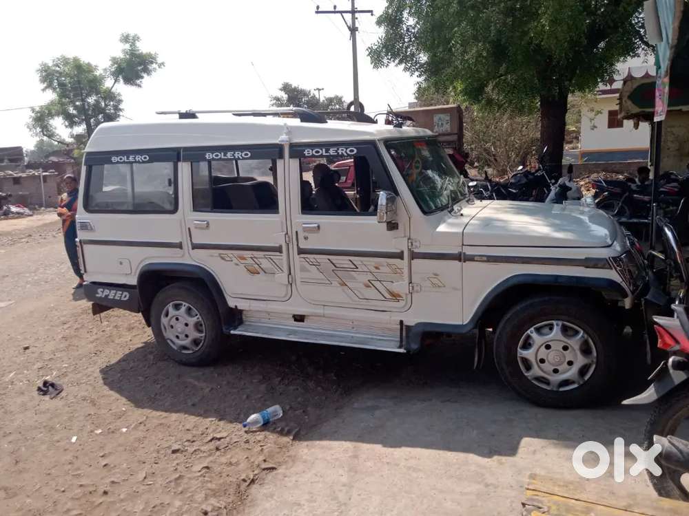 Mahindra Bolero Neo 2012