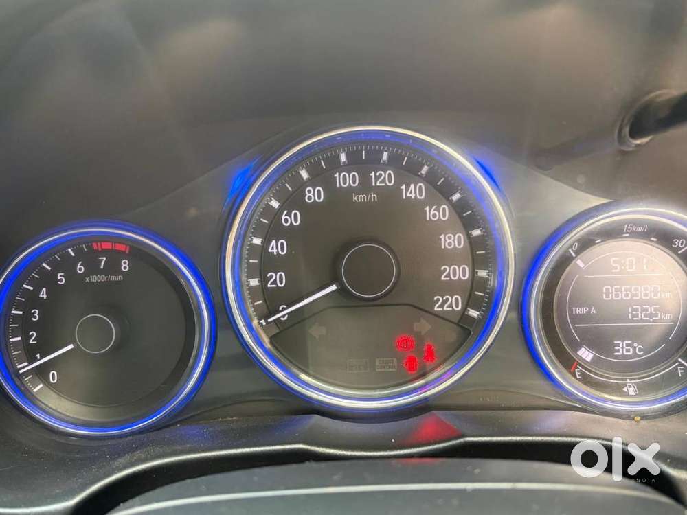 Honda City Vx 2015 Petrol,sunroof,interior Modified