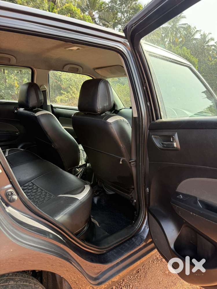 Maruti Suzuki Swift Vxi + Manual, 2016, Petrol