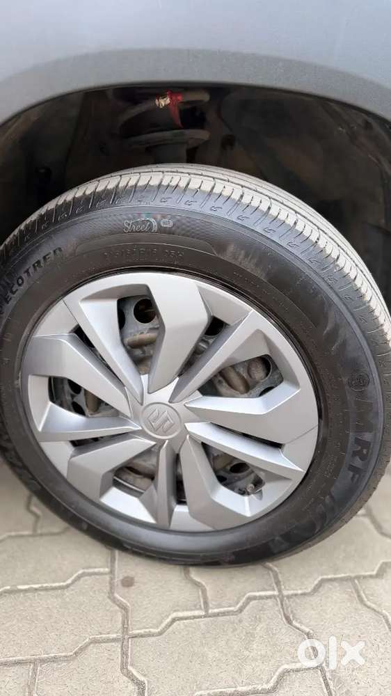 Maruti Suzuki Brezza Lxi Cng 2023