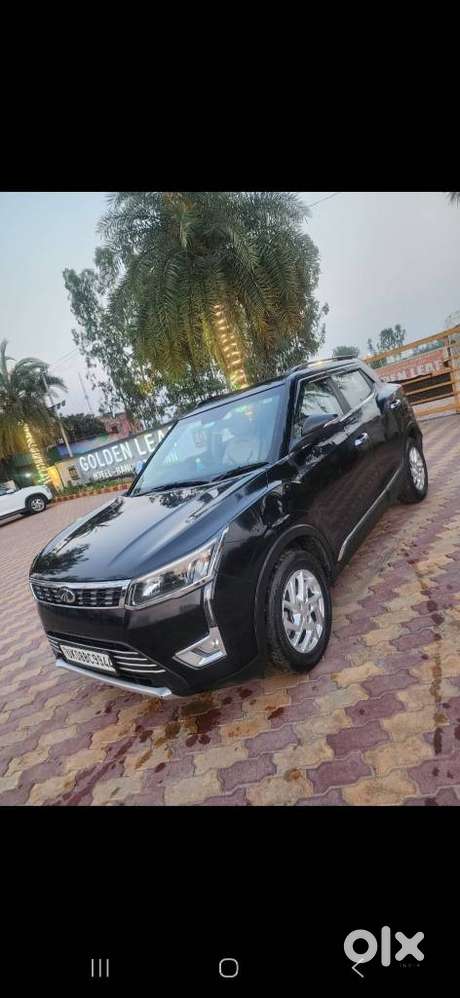 Mahindra Xuv300 W8 Option Diesel, 2023, Diesel