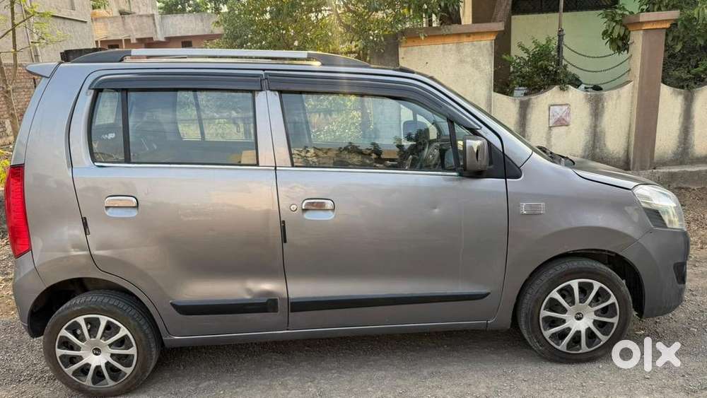 Maruti Suzuki Wagon R 2015 Petrol Well Maintained